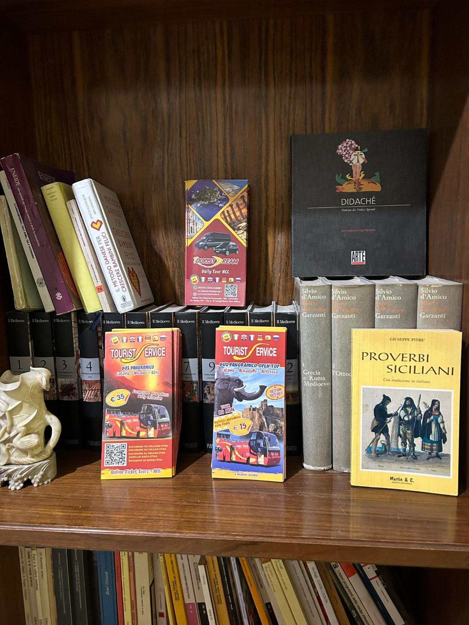 Bed and Breakfast Bed And Books CTA Exteriér fotografie